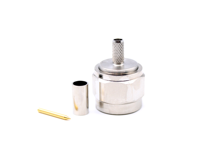用于 LMR200 电缆的 N 型公头射频连接器,压接式