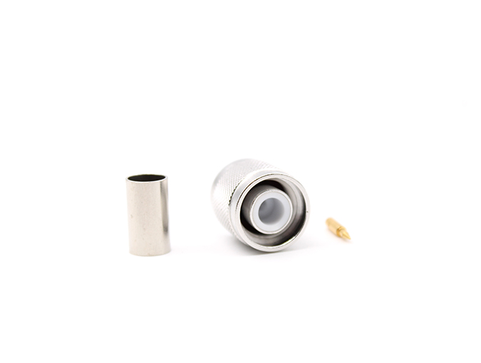 射频同轴连接器 TNC 公头连接器，用于 LMR240 电缆压接