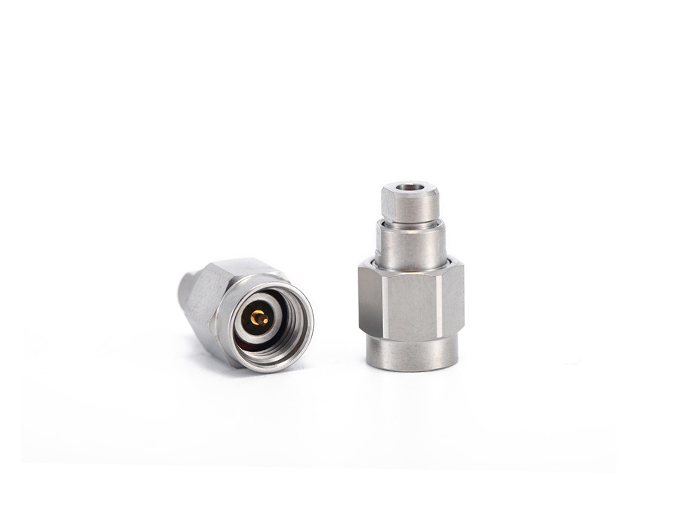 2.92 毫米公头不锈钢连接器,适用于 Gore CXN3506 电缆