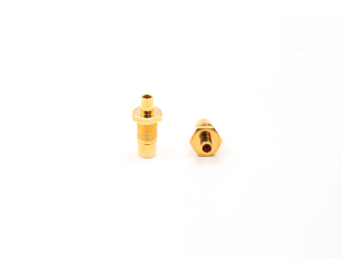 射频连接器 BMA 公头隔板接头，适用于 .141/ RG402 电缆