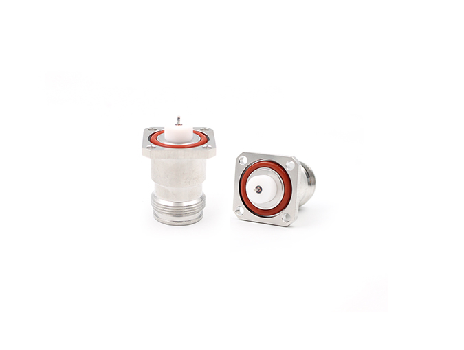 RF 连接器 4.3-10 母头法兰安装