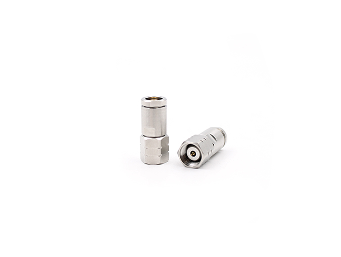 1.85mm 公头连接器，适用于 Gore3506 电缆