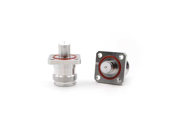 RF 连接器 4.3-10 母头法兰安装