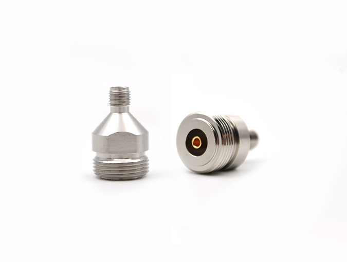 SMA母连接器