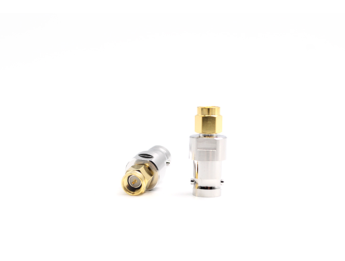 BNC母头转SMA公头适配器