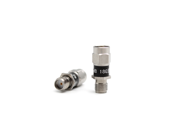 SMA公头转母头衰减器，功率2W，18GHz，5dB